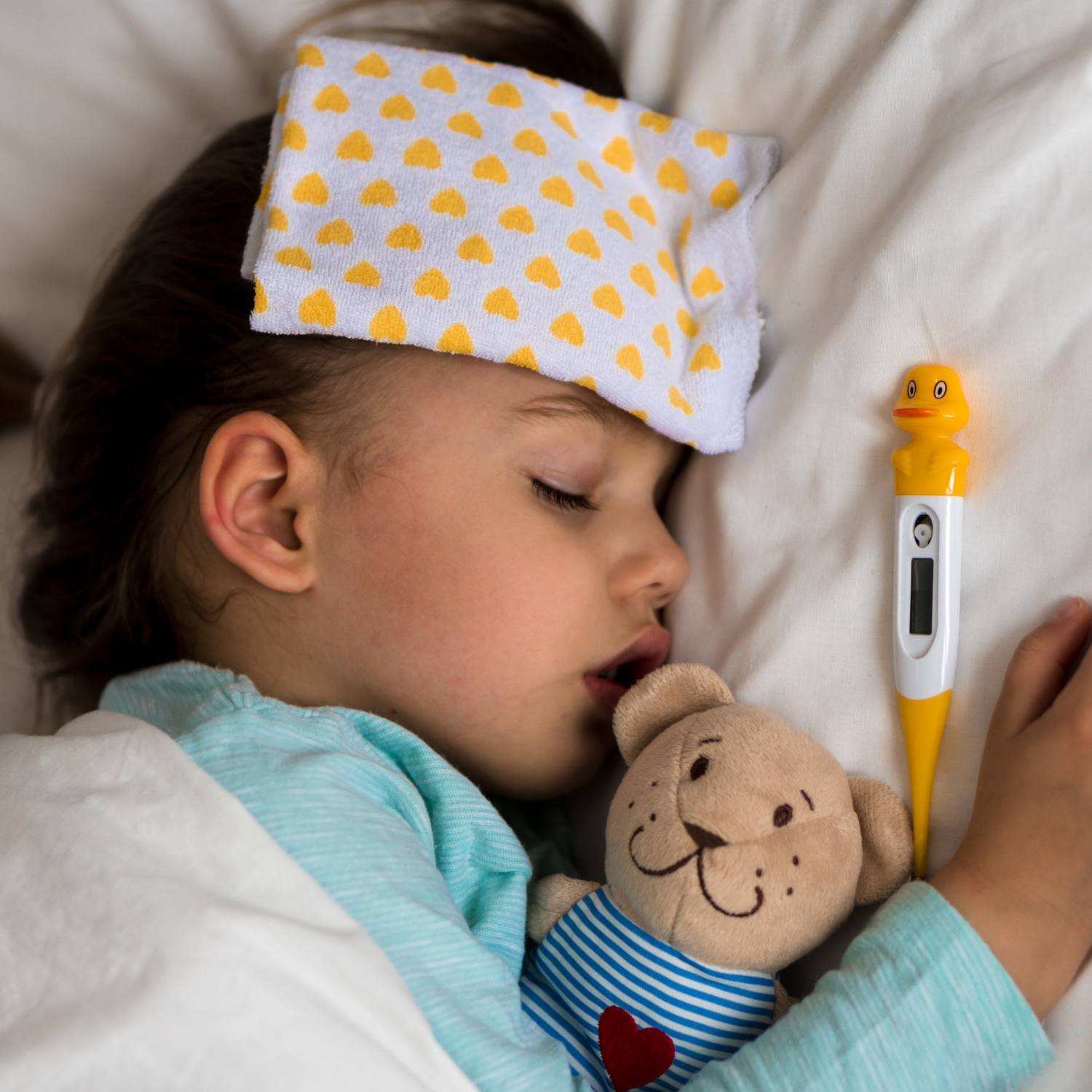 Fieber bei Kindern: Was Eltern wissen müssen und wie sie helfen können